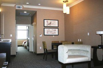 Embassy - Downtown Hotel Saint-Louis