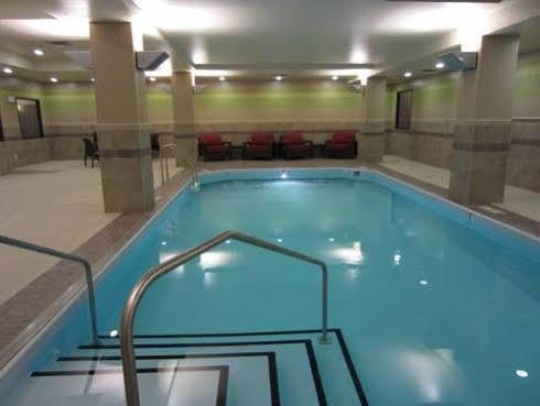 Embassy - Downtown Saint-Louis