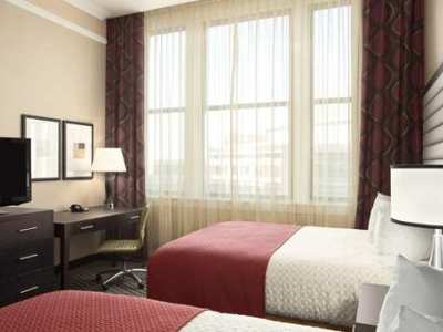 Hotel Embassy - Downtown Saint-Louis